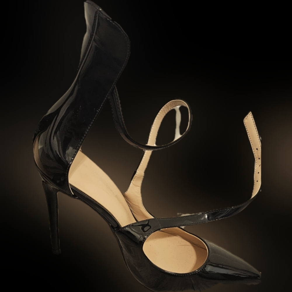 Black Pointed Strappy Heel Size 7us,37eu